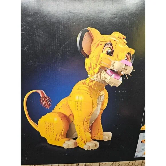 Lego Disney The Lion King Simba Building Set 43247 1445 Pcs 18+ Collectible Mode
